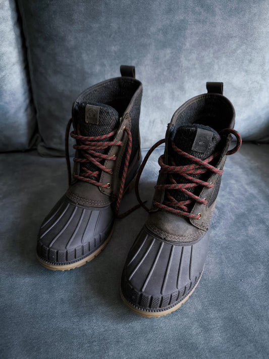 Women's Kamik Sienna Mid Winter Waterproof BootsSize EU 41 ,US 10 UK 8 2